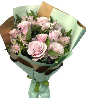 Pink flower bouquet