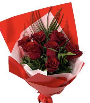 Buchet 7 trandafiri roșii