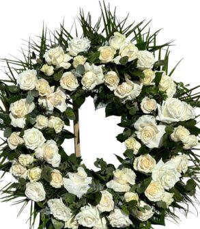Wreath white roses