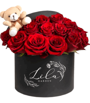 Cutie trandafiri și ursuleț