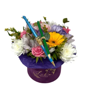 Aranjament floral Cutie mix flori pentru Școală profesoara invatatoare