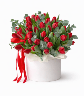 Aranjament 49 Lalele roșii și Eucalipt